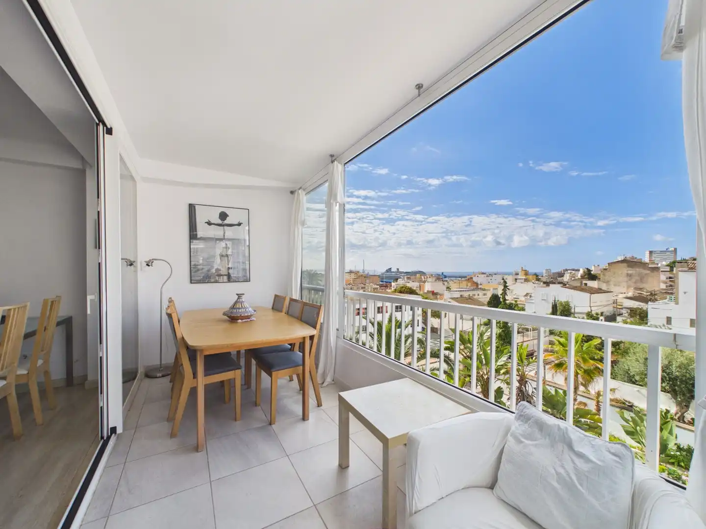 Exterior view of Flat for rent in  Palma de Mallorca  with Furnished