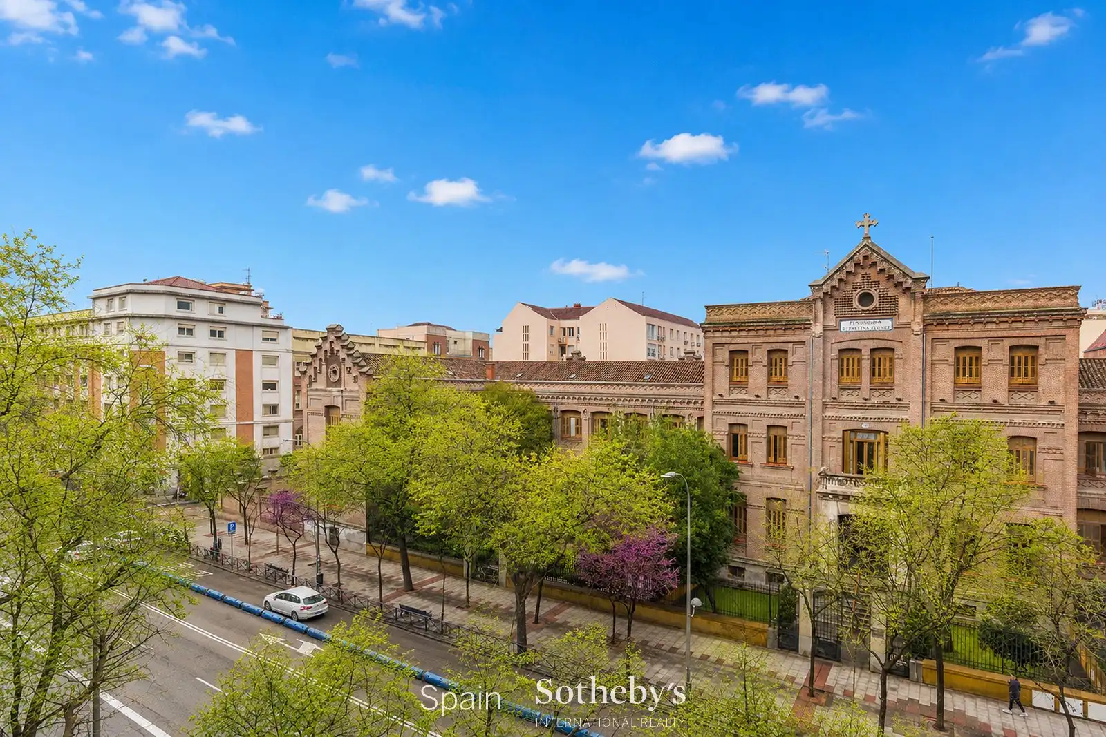 Vista exterior de Apartamento en venta en Madrid con Aire acondicionado, Calefacción y Trastero