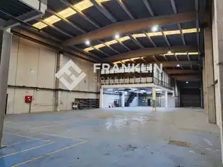 Nave industrial de alquiler en L'Hospitalet de Llobregat