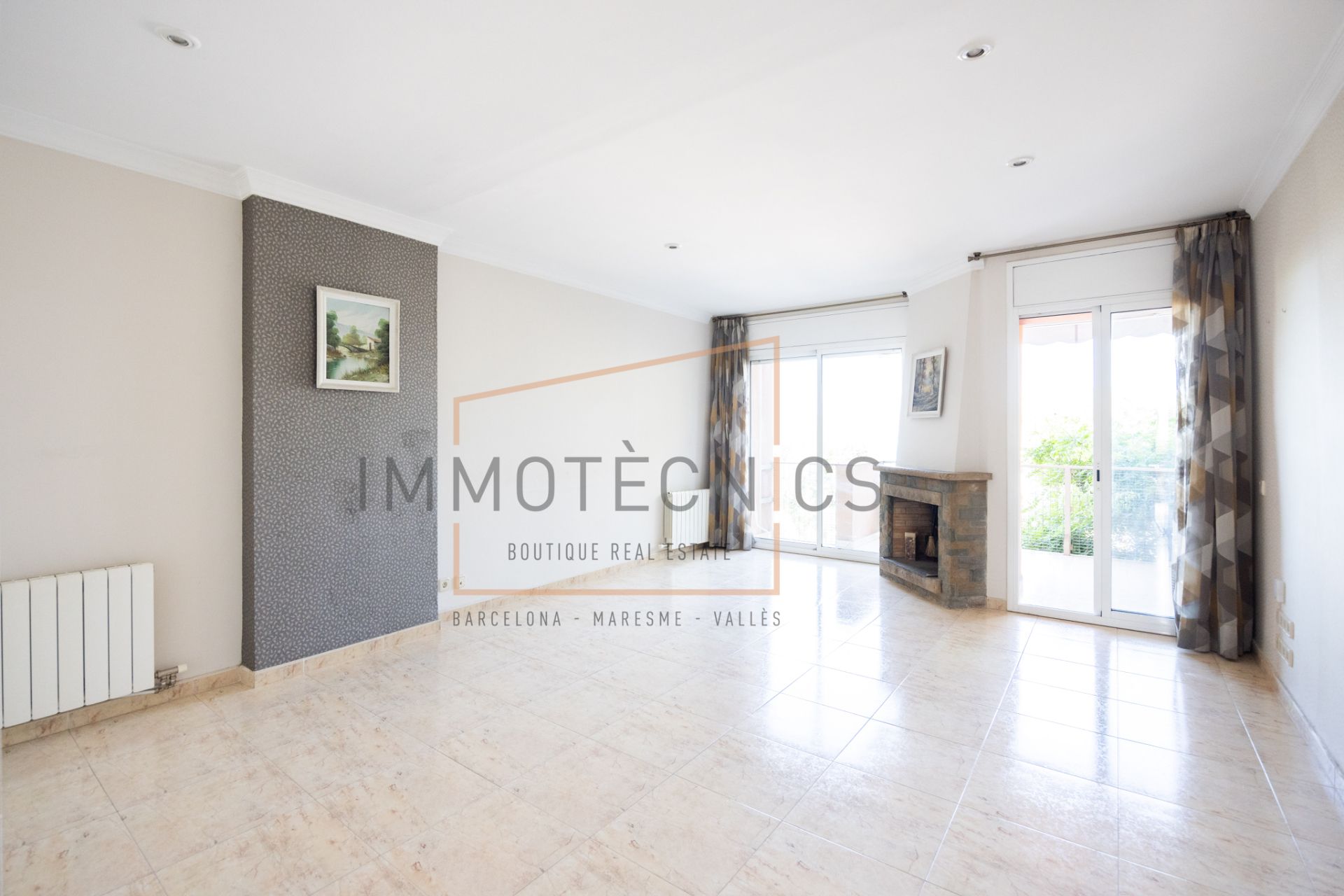 Living room of Flat for sale in Les Franqueses del Vallès  with Heating, Oven and Balcony