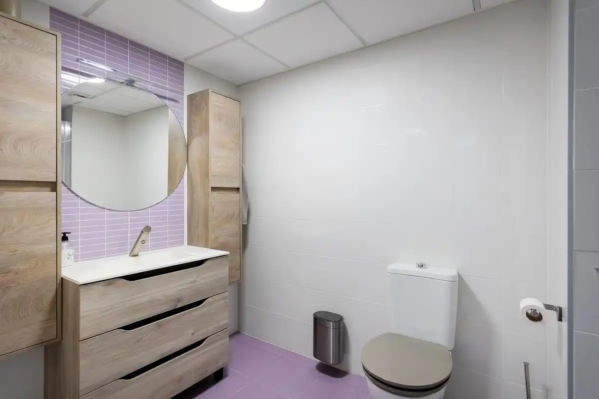 Bathroom of Flat for sale in Salobreña  with Air Conditioner, Heating and Terrace