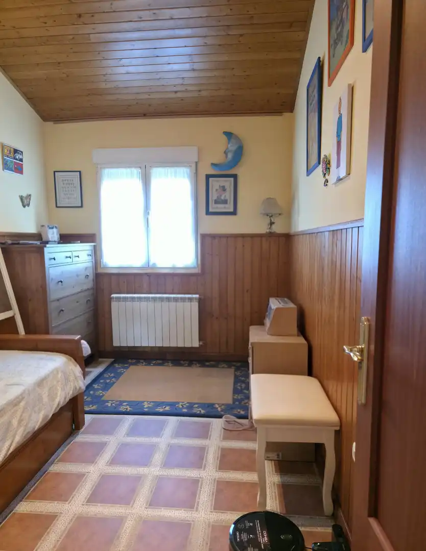 Bedroom of Houses for sale in Salinas de Pisuerga  with Private garden, Storage room and Swimming Pool