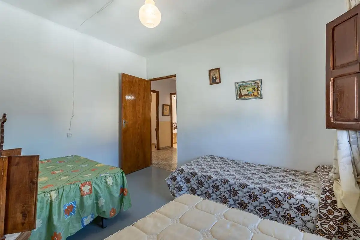 Habitación de Casa o chalet en venta en Jayena con Amueblado y Balcón