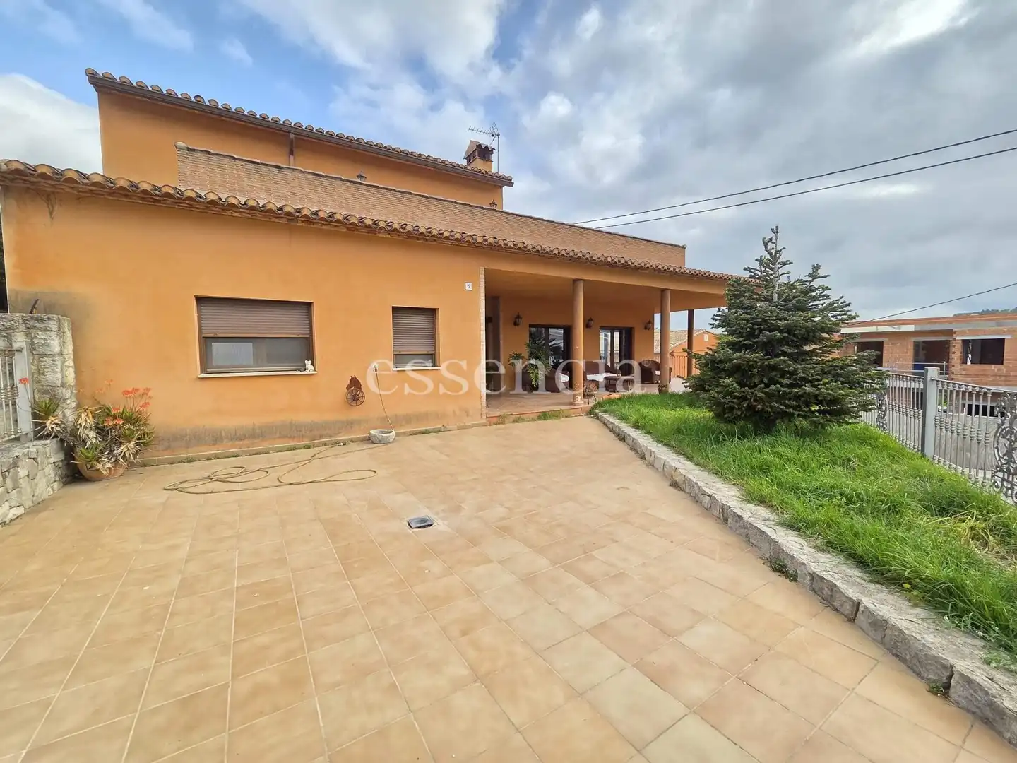 Exterior view of Houses for sale in Terrateig  with Air Conditioner, Private garden and Terrace