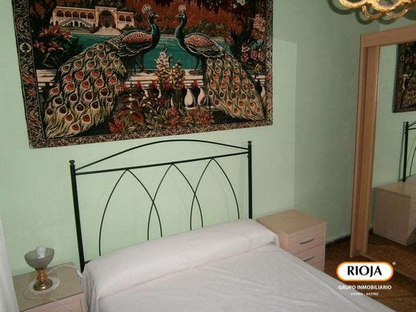 Bedroom of Flat for sale in Vitoria - Gasteiz  with Heating, Terrace and Storage room