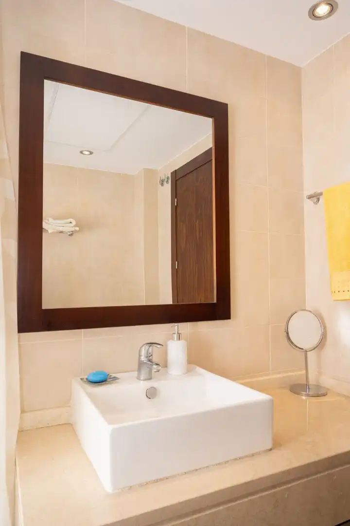 Baño de Ático en venta en Marbella con Aire acondicionado, Internet y Piscina comunitaria