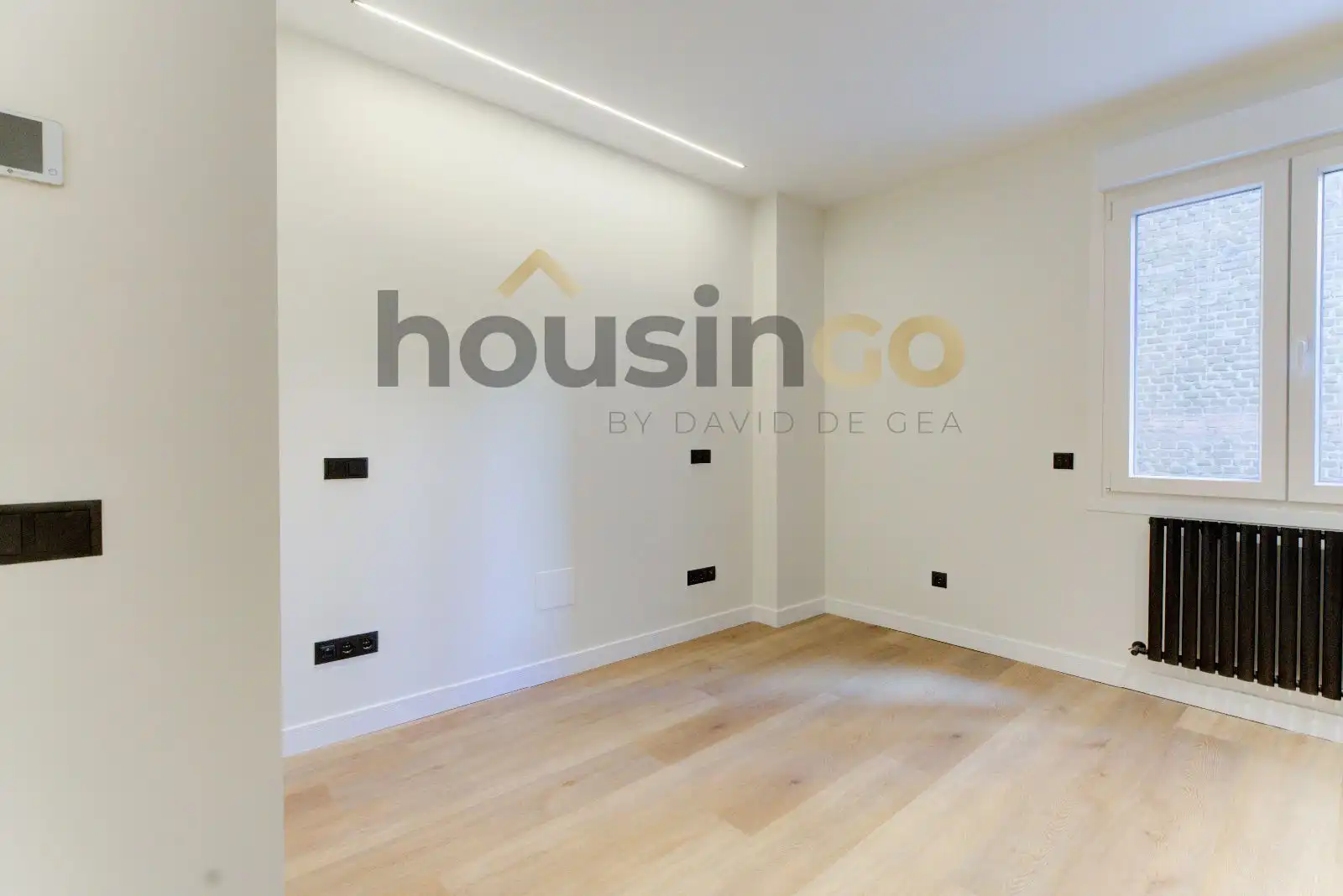 Flat for sale in Madrid  with Air Conditioner, Heating and Oven