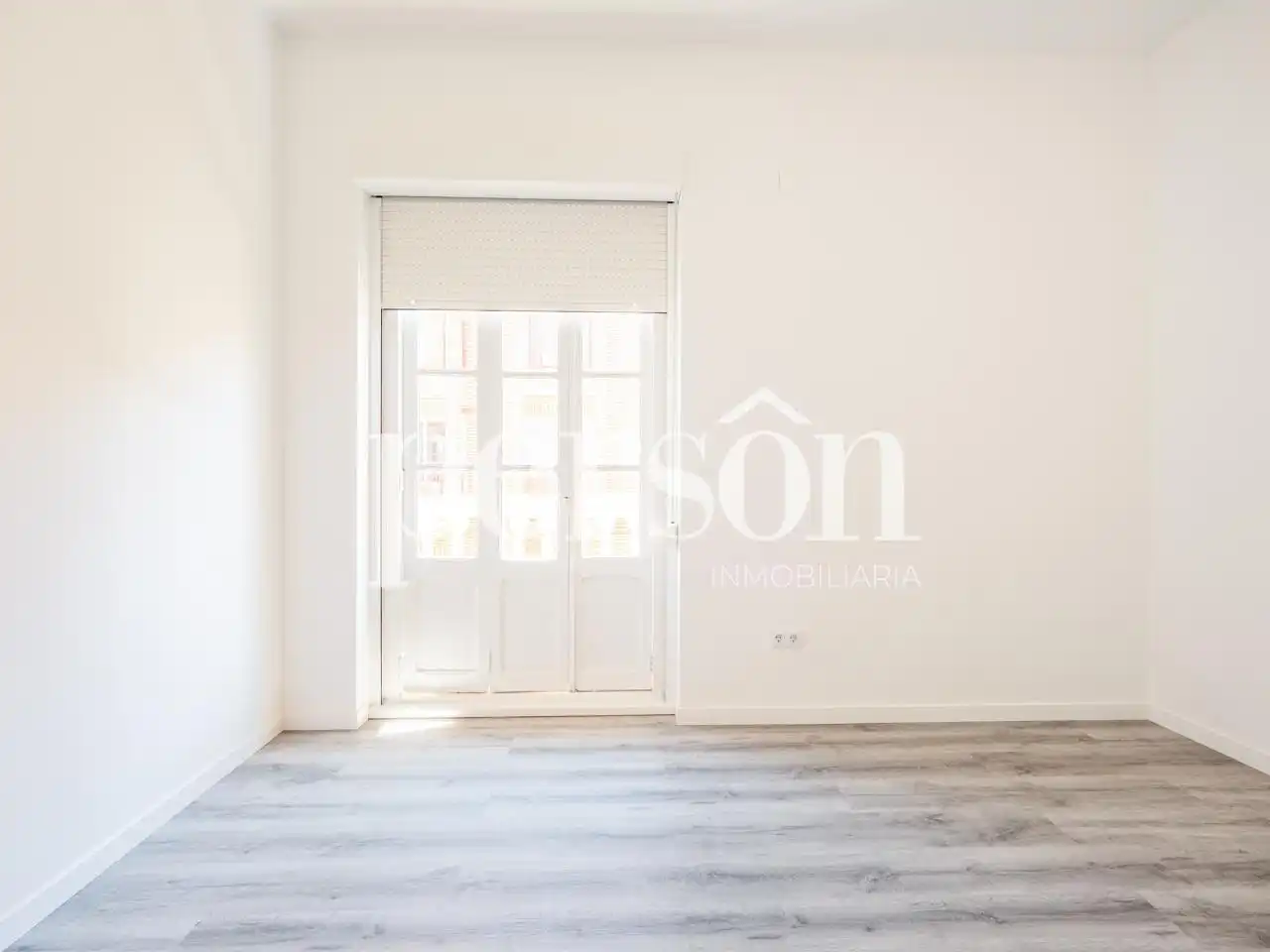 Habitación de Piso de alquiler en Valencia con Aire acondicionado, Calefacción y Amueblado
