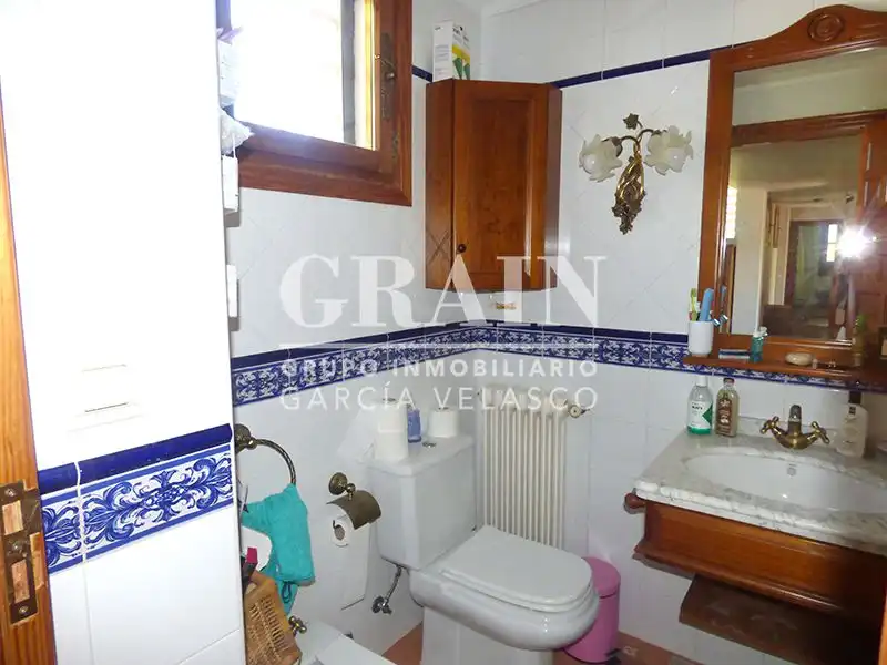 Bathroom of Houses for sale in Albacete  with Air Conditioner, Heating and Private garden