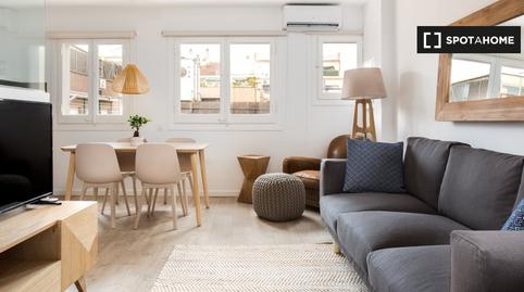 Foto 2 de Apartament per a compartir a Sants-Badal, Barcelona