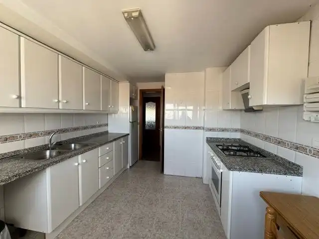 Kitchen of Flat for rent in Alcoy / Alcoi  with Storage room and Furnished