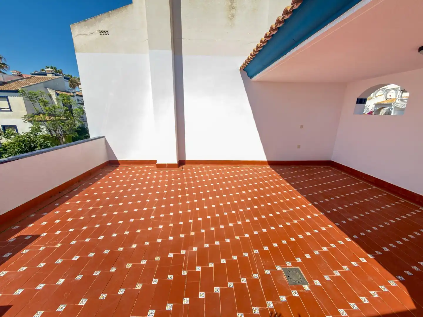 Terrassa de Casa adosada en venda en Orihuela amb Jardí privat, Terrassa i Moblat