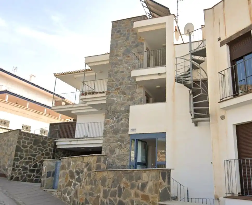 Vista exterior de Pis en venda en Güéjar Sierra