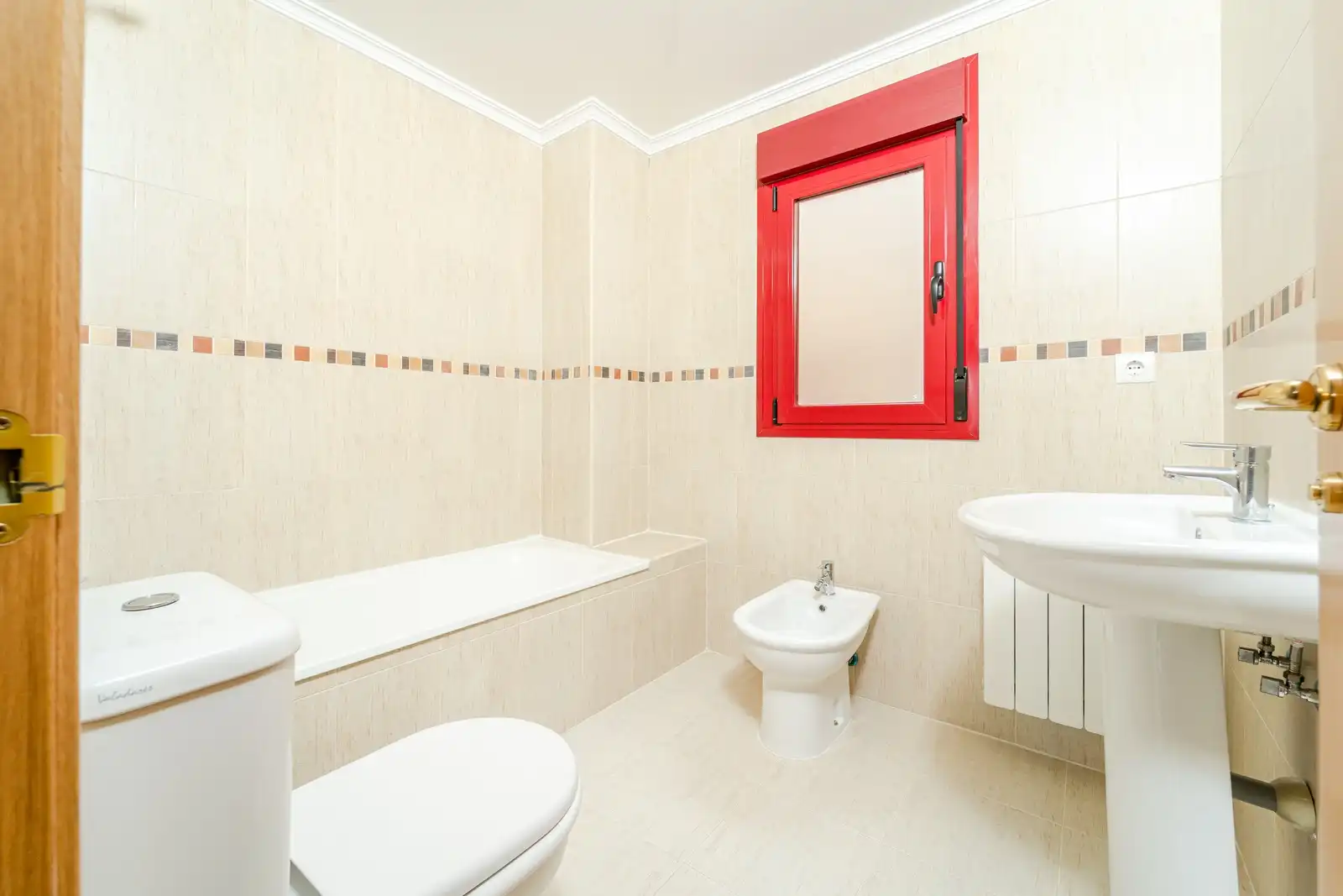 Bathroom of Flat for sale in Seseña  with Storage room