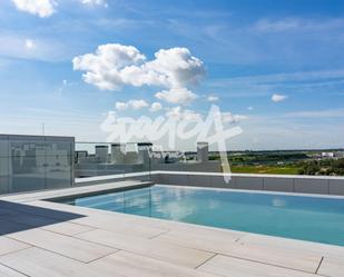 Piscina de Àtic en venda en Pozuelo de Alarcón amb Aire condicionat, Calefacció i Jardí privat