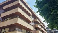Vista exterior de Pis en venda en Basauri  amb Calefacció, Terrassa i Traster