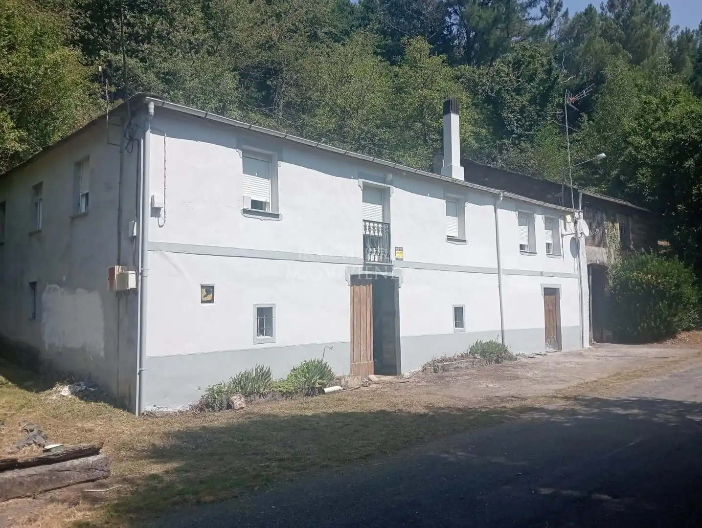 Casa amb jardí en venda a Biduedo - Pq Outara