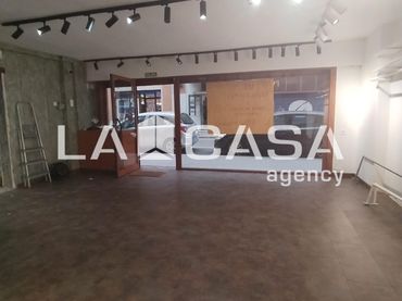 Locale commerciale in vendita a Congost