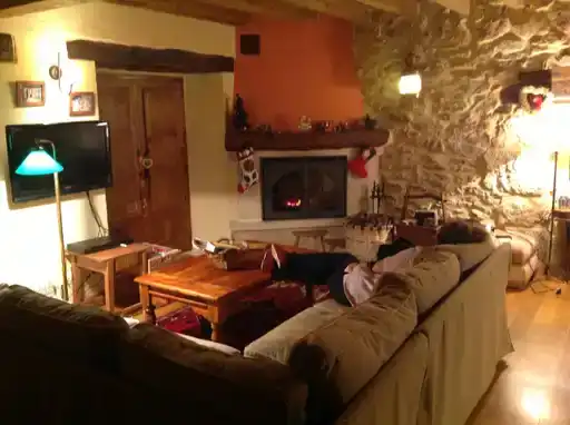 Sala de estar de Casa o chalet en venta en Merindad de Sotoscueva con Calefacción, Jardín privado y Amueblado
