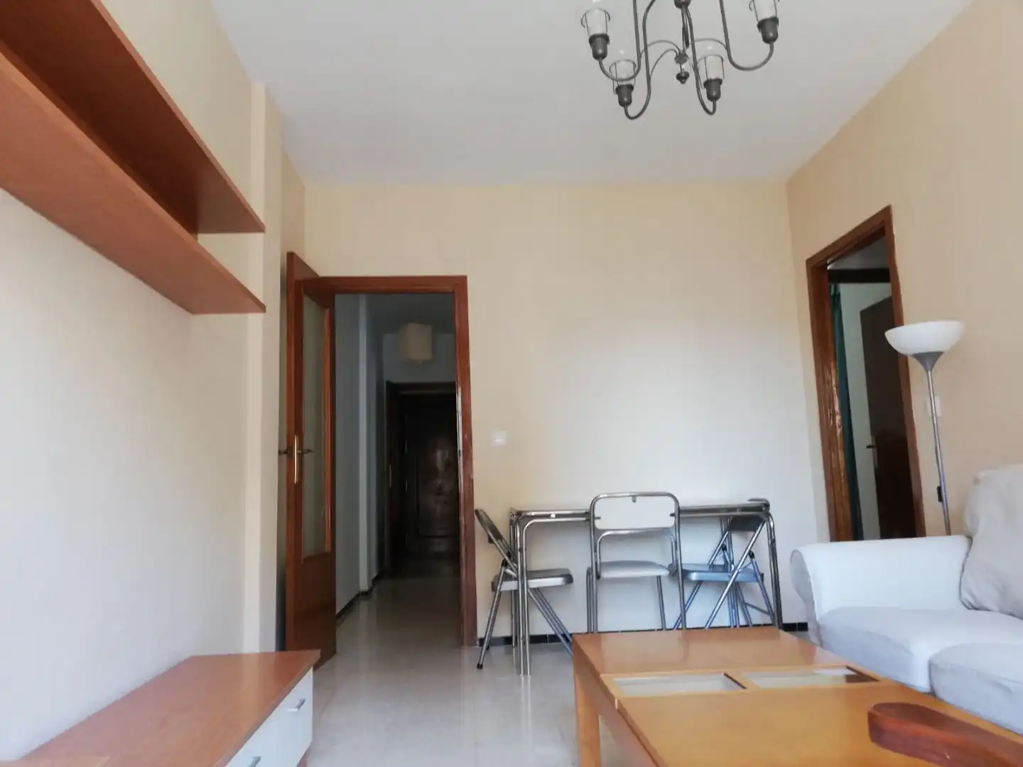 Wohnung mit Aufzug zur Miete in Calle san Hermenegildo 6