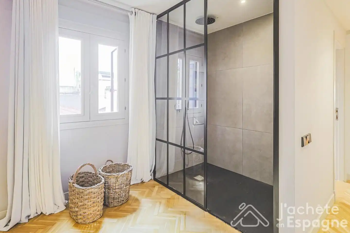 Flat with terrace for sale in Avenida de Federico Soto, imagen 19