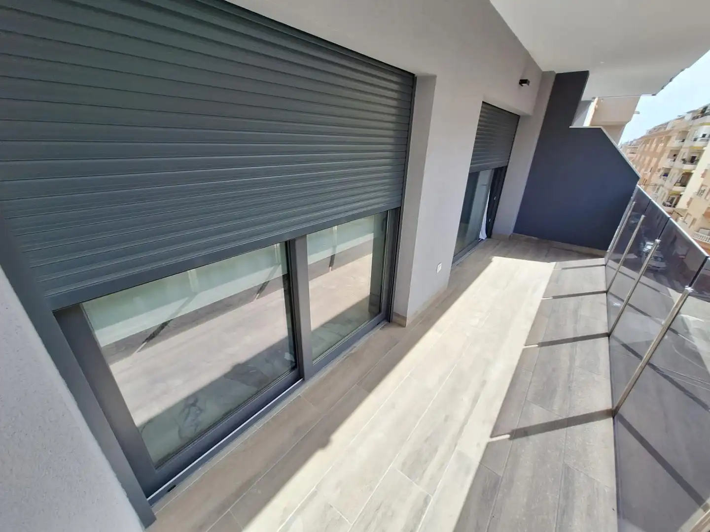 Terrasse von Wohnungen zur Miete in Torrevieja mit Gemeinschaftspool