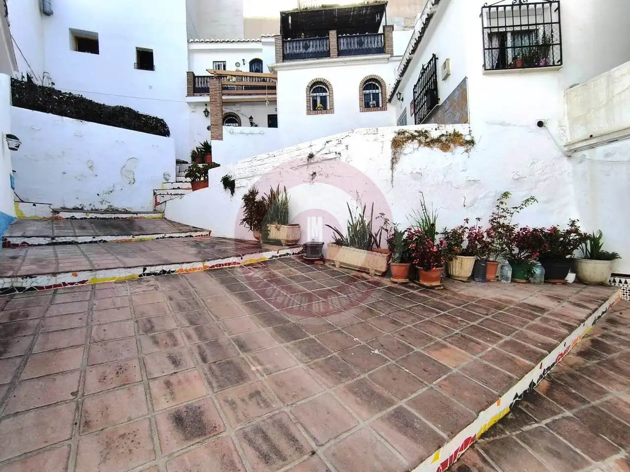 Vista exterior de Casa adosada en venta en Torrox con Terraza y Amueblado