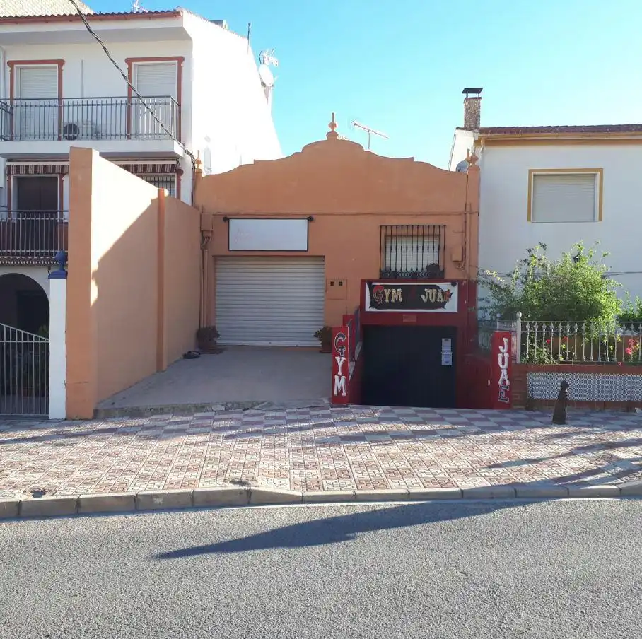 Local comercial de lloguer a Ctra. del Pantano