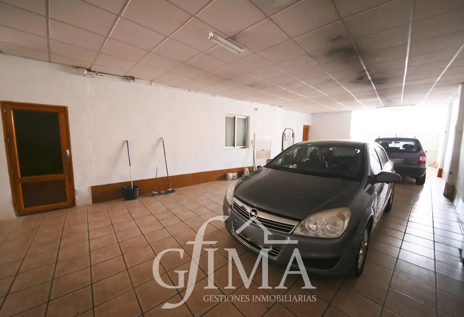 Exterior view of Houses for sale in Tomelloso  with Air Conditioner, Heating and Terrace