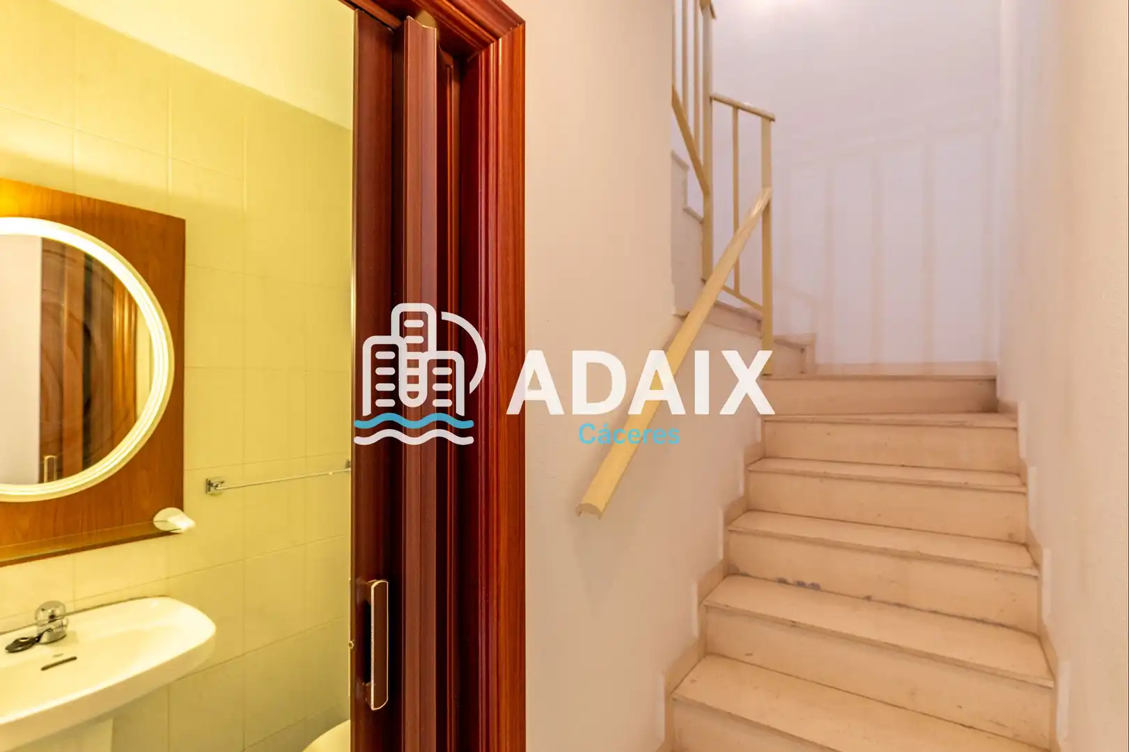 Houses for sale in Cáceres  with Air Conditioner, Heating and Terrace