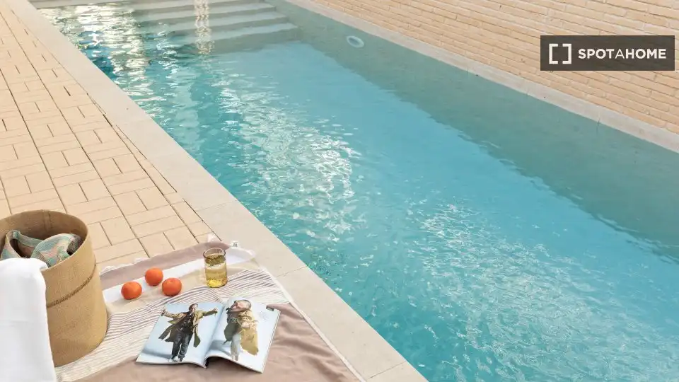 Flat with terrace to rent in Sant Martí, imagen 2