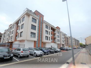 Locale commerciale in affitto a Don Silverio Velasco