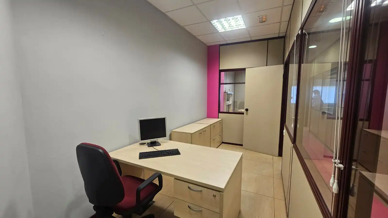 Bureau avec ascenseur à vendre à Europolis, imagen 15