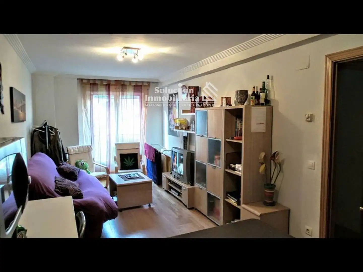 Sala de estar de Piso en venta en Salamanca con Calefacción y Amueblado