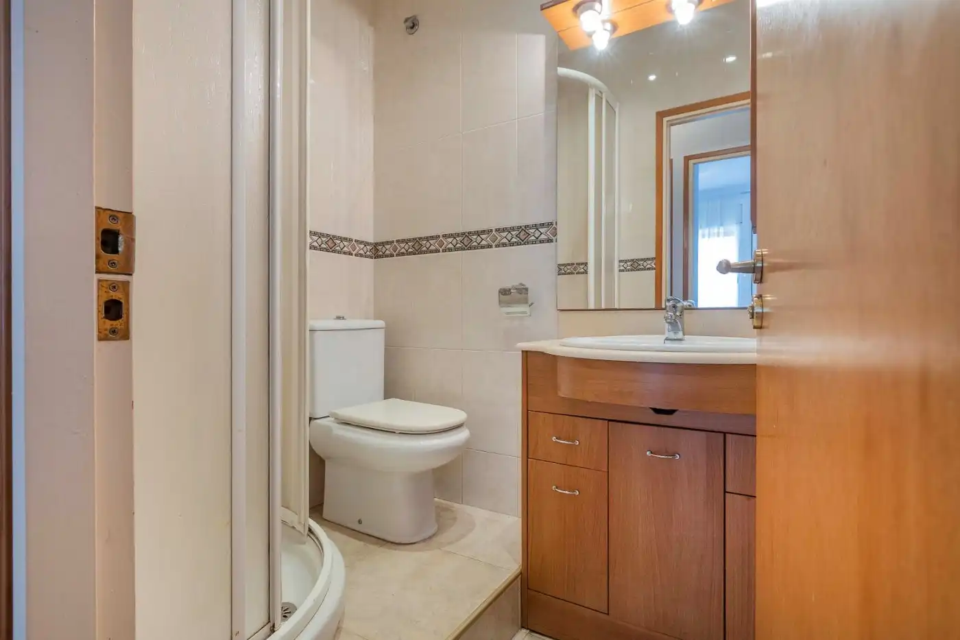 Badezimmer von Wohnung zum Verkauf in Manresa mit Heizung