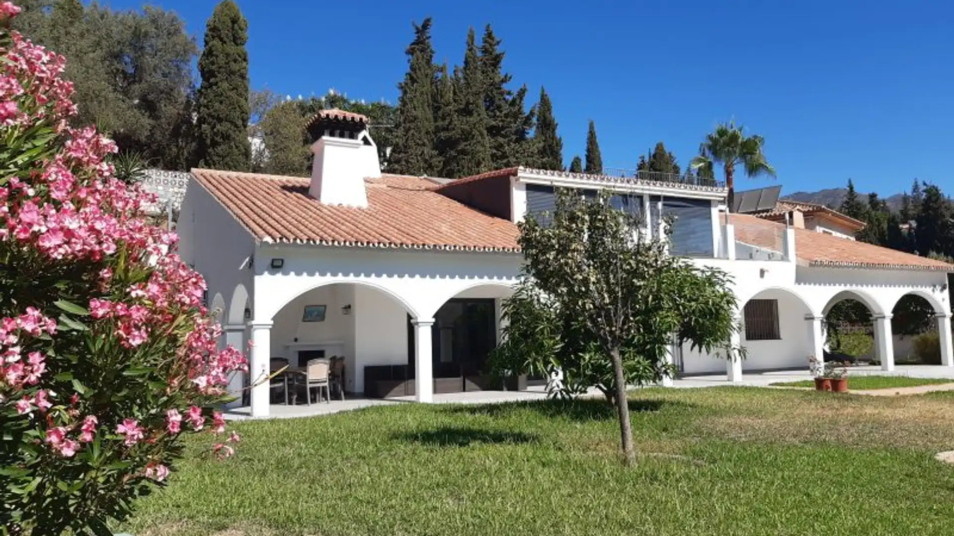 Exterior view of Houses for sale in Mijas  with Air Conditioner, Private garden and Terrace