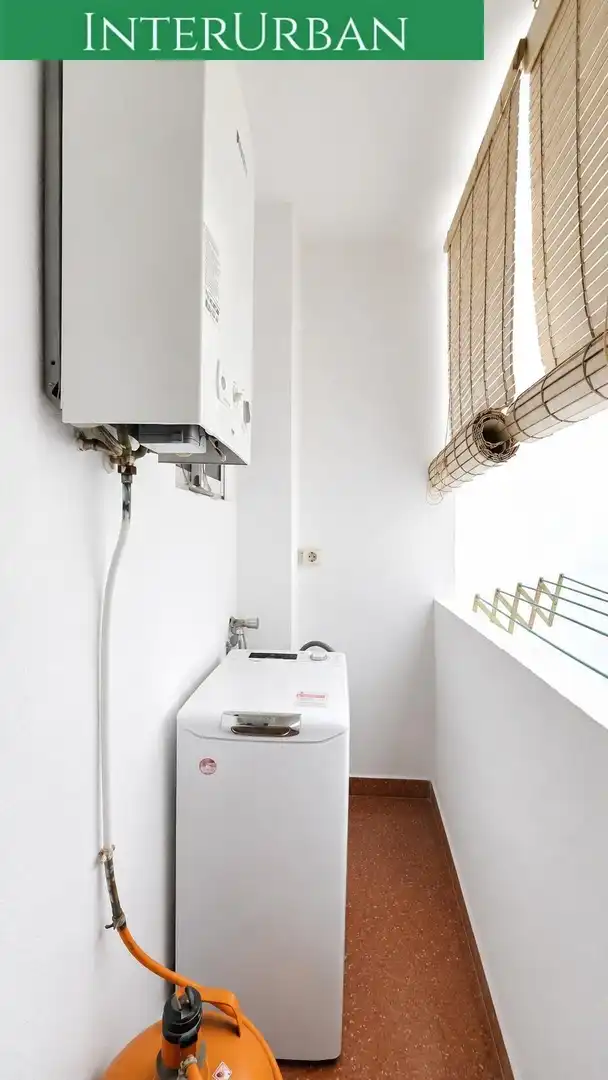 Baño de Piso en venta en Llíria con Aire acondicionado, Calefacción y Balcón