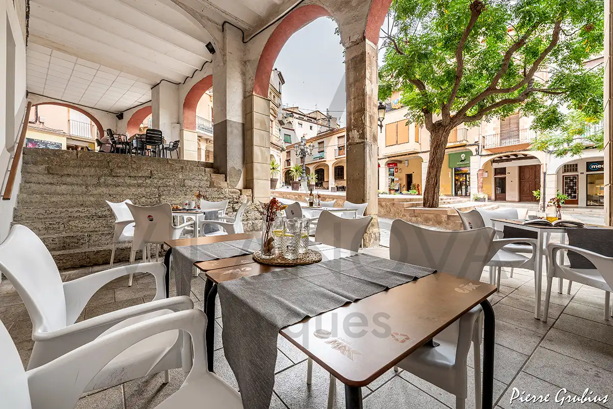 Commercial properties for rent in Falset  with Air Conditioner, Heating and Terrace