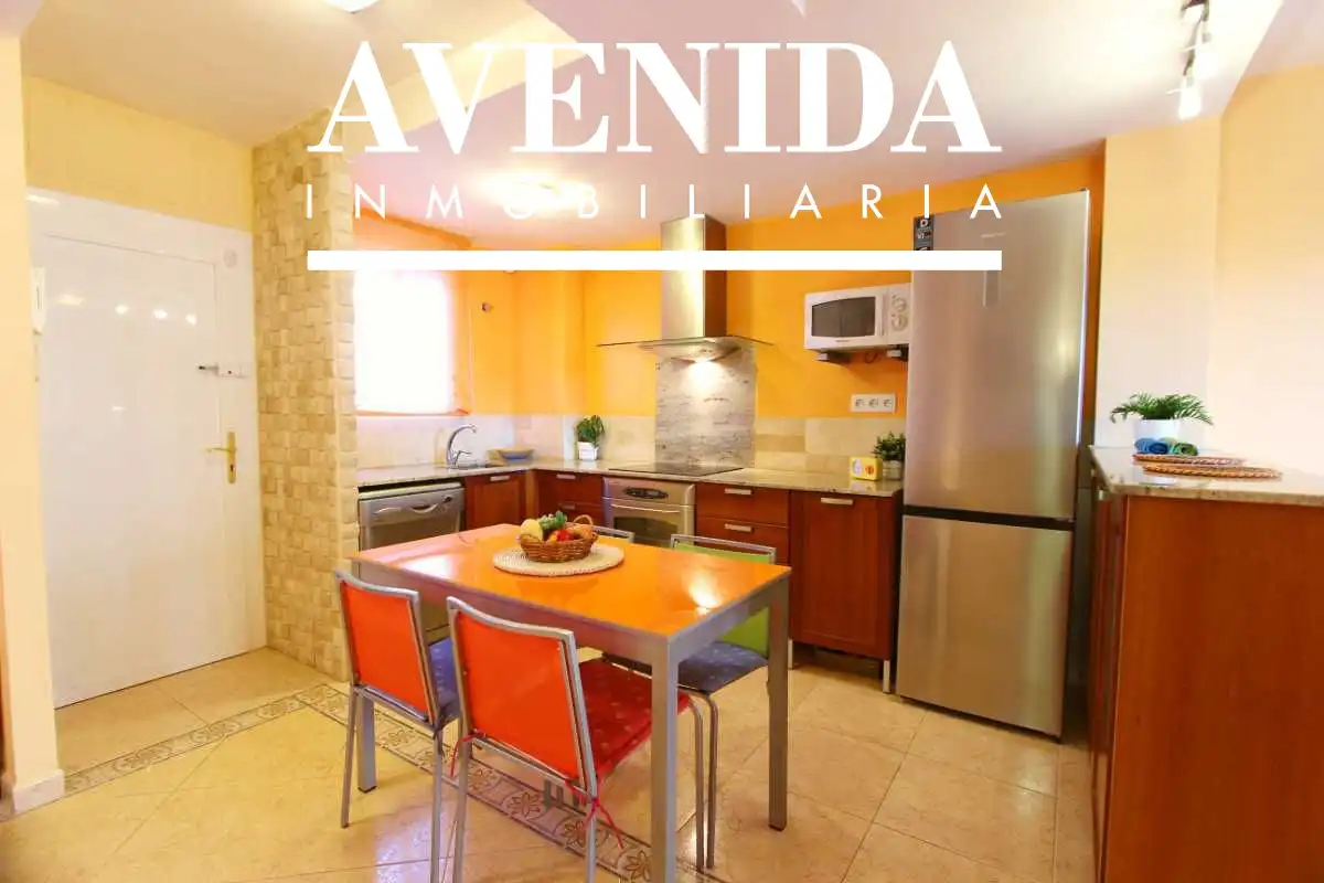 Kitchen of Apartments for sale in Oropesa del Mar / Orpesa  with Air Conditioner, Heating and Terrace
