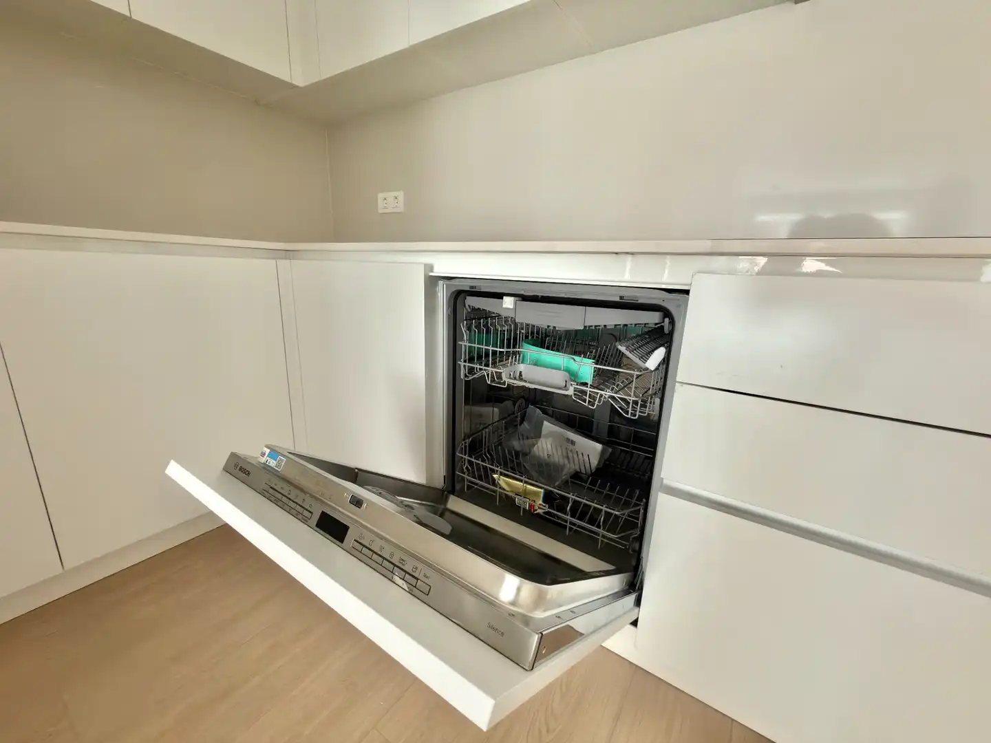 Kitchen of Flat for sale in Valencia  with Air Conditioner, Parquet flooring and Terrace