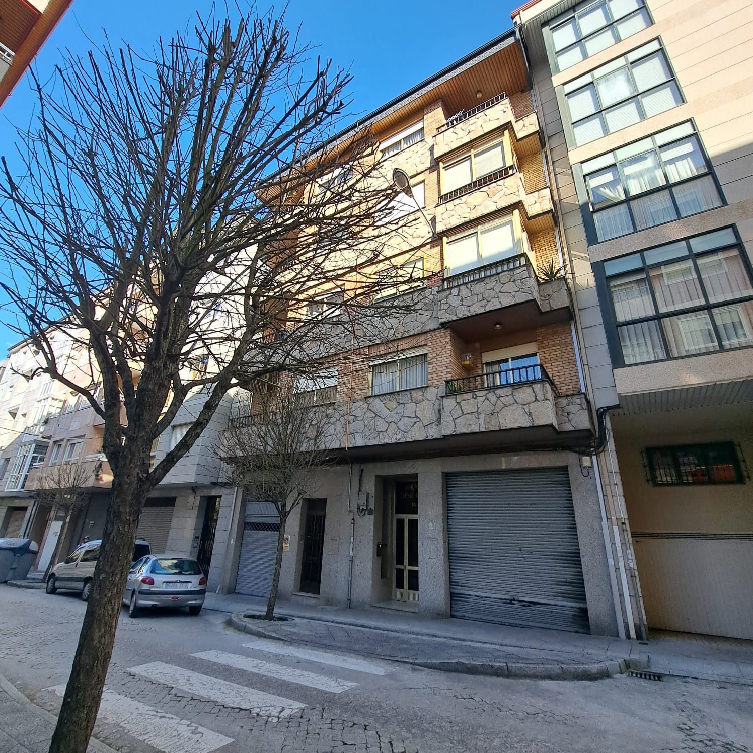 Vista exterior de Piso en venta en Ourense Capital  con Trastero
