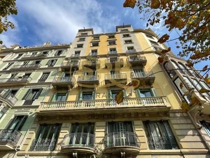 Exterior view of Office to rent in  Barcelona Capital  with Air Conditioner