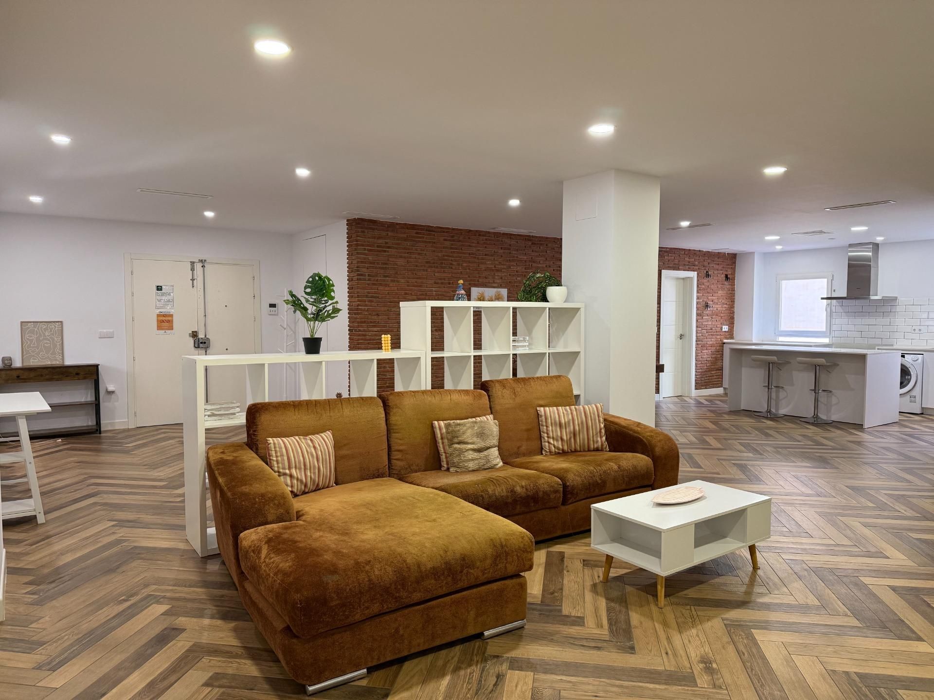 Sala d'estar de Pis en venda en Málaga Capital amb Aire condicionat i Moblat