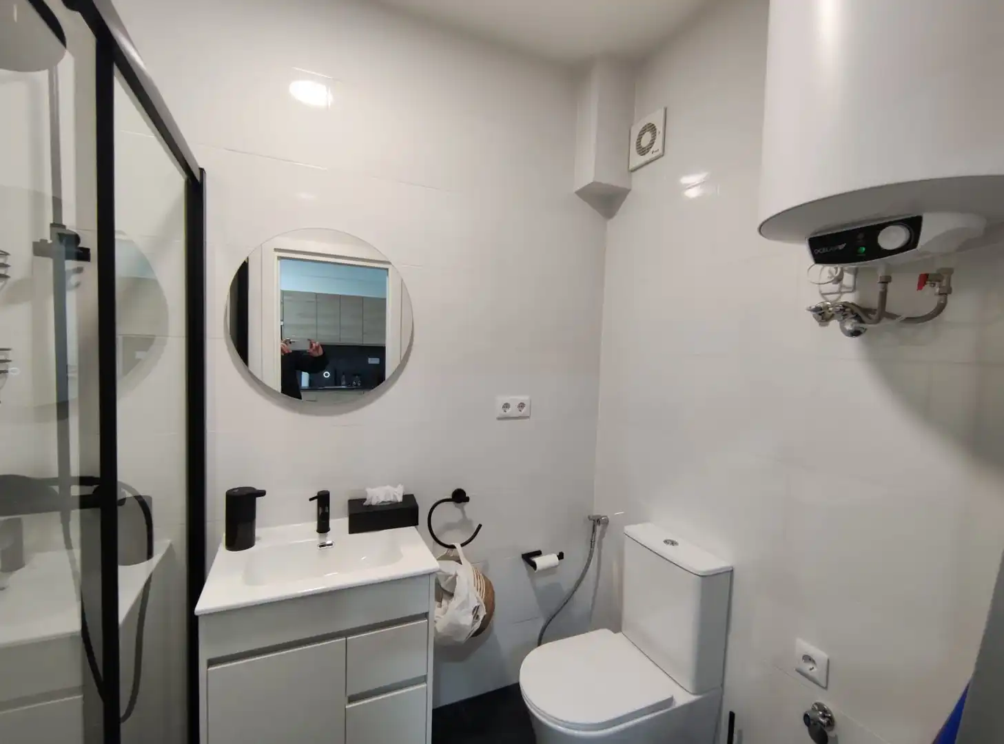 Badezimmer von Geschaftsraum zum Verkauf in Torrejón de Ardoz mit Klimaanlage und Heizung