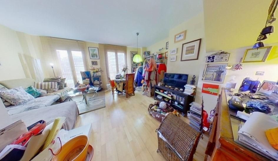 Living room of Duplex for sale in Valladolid Capital  with Air Conditioner, Heating and Balcony