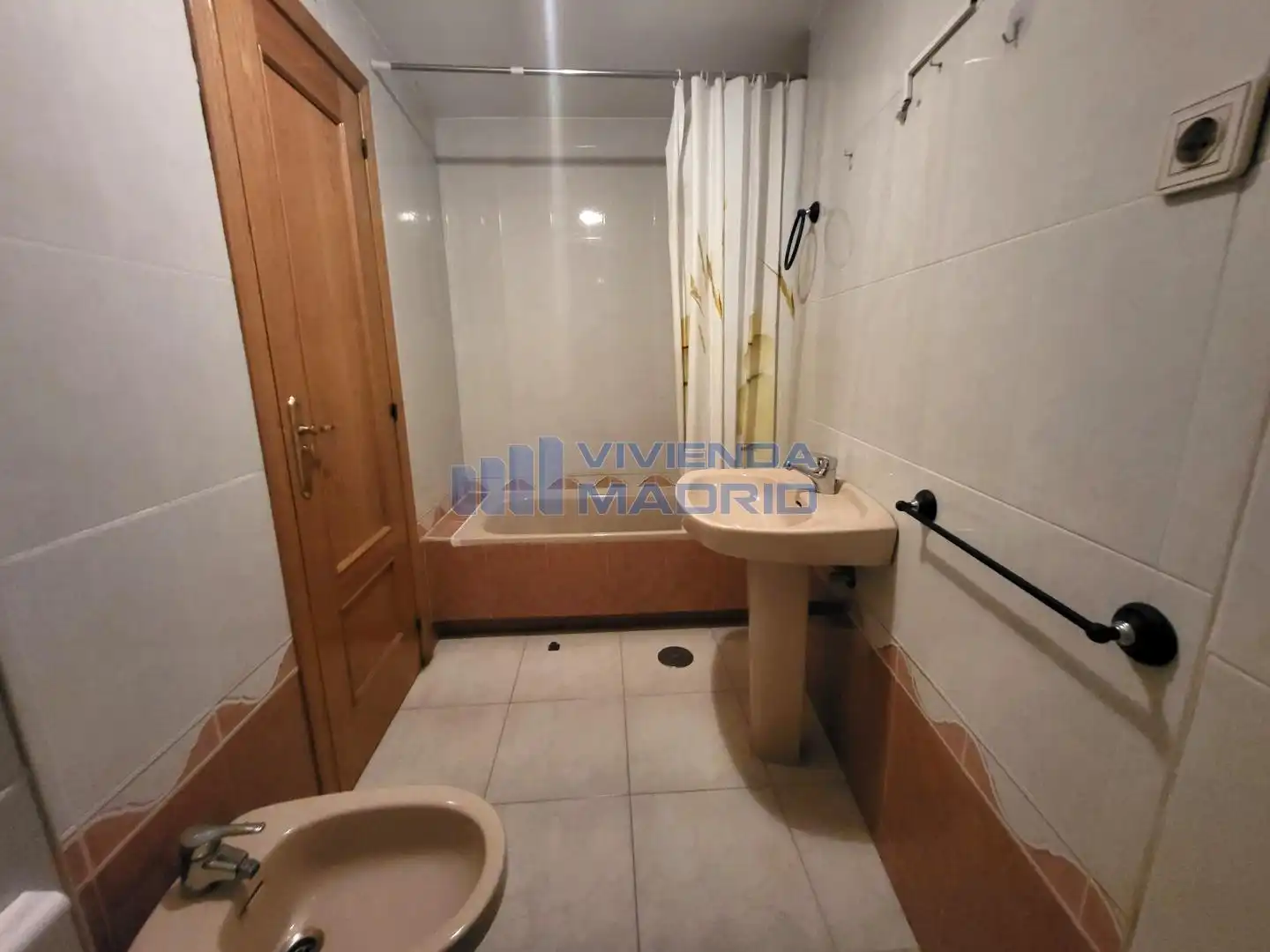 Baño de Piso en venta en Getafe con Calefacción y Parquet