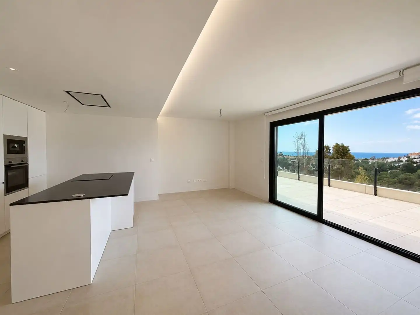 Apartament amb piscina en venda a Selwo, imagen 3