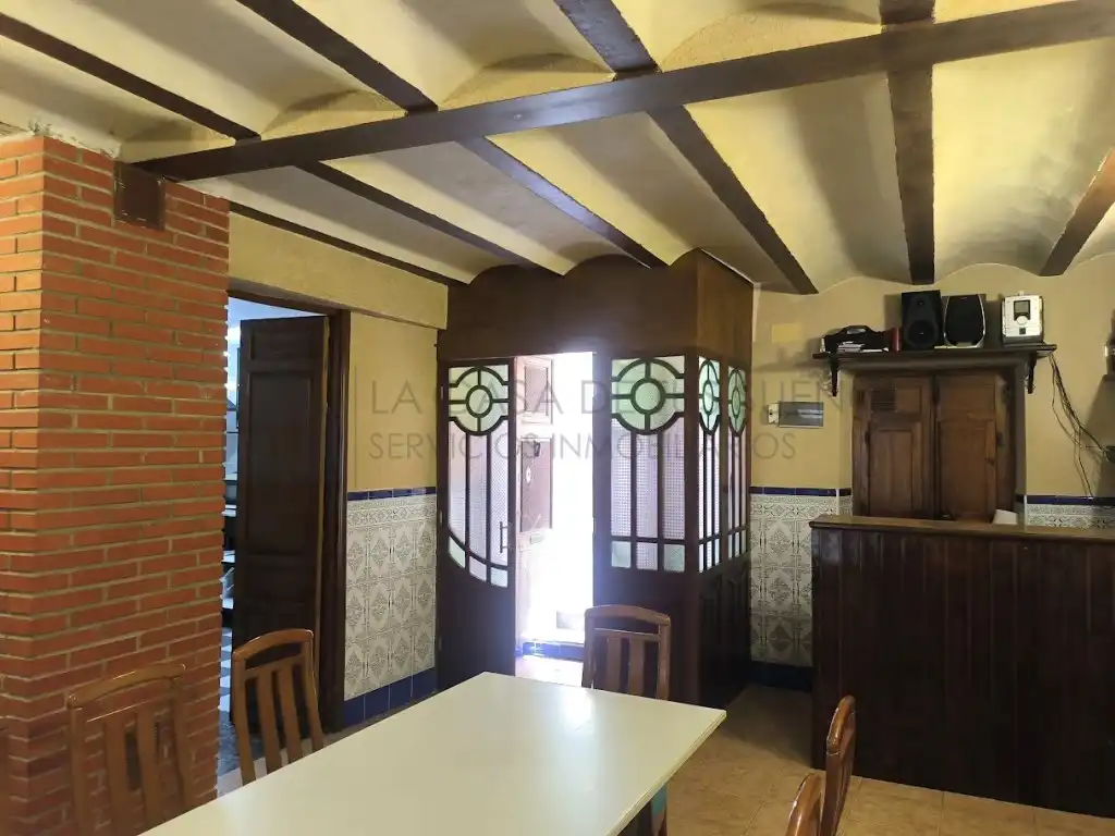 Houses for sale in Sax