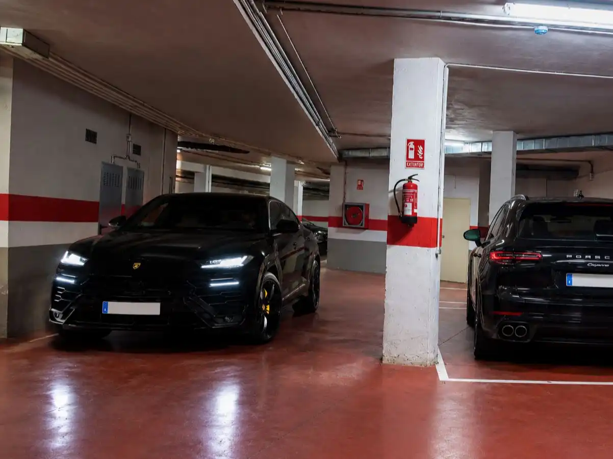 Aparcament de Pis en venda en Vilagarcía de Arousa amb Terrassa i Balcó