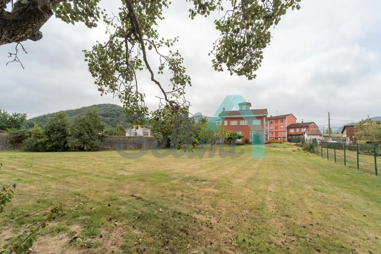 Casa o chalet en venta en Ribera de Arriba con Jardín privado, Terraza y Balcón